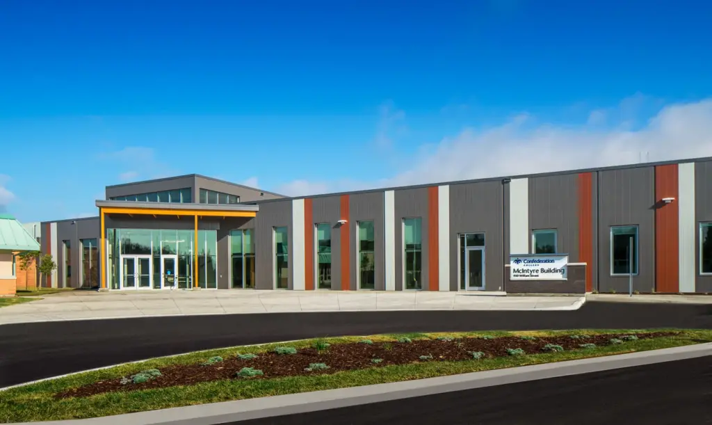 Street view of Confederation College Exterior