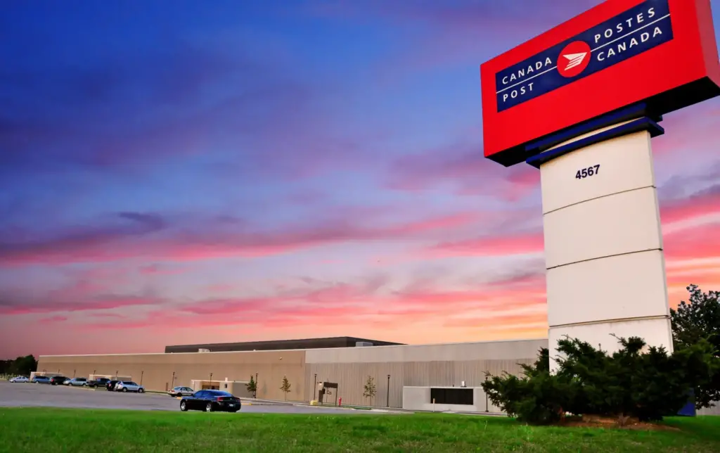 Canadapost