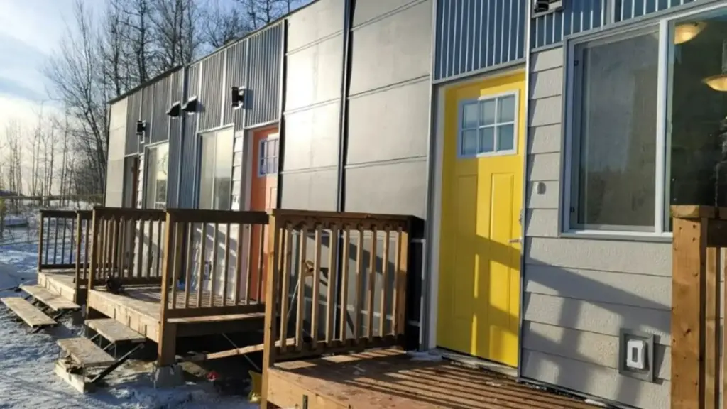 Town of Hinton, a house with a colourful yellow door
