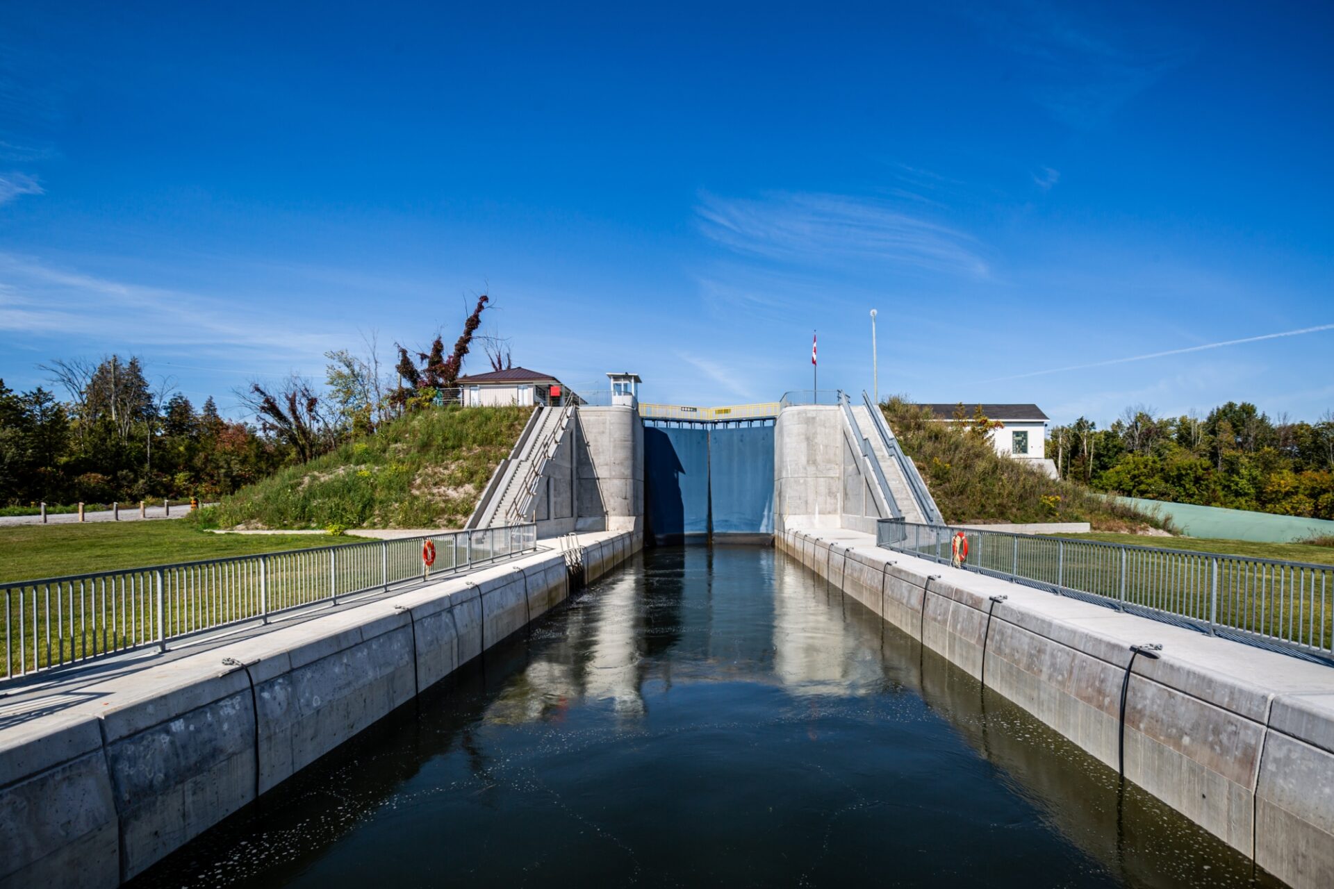 Colliers Healy Falls 1 of 27